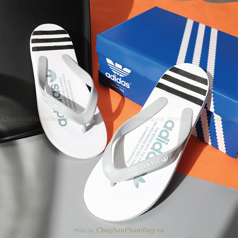 Dép Xỏ Ngón Adidas Mix Viền Thể Thao