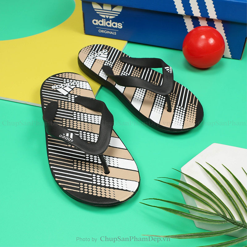 Dép Xỏ Ngón Adidas Slides Màu Thể Thao