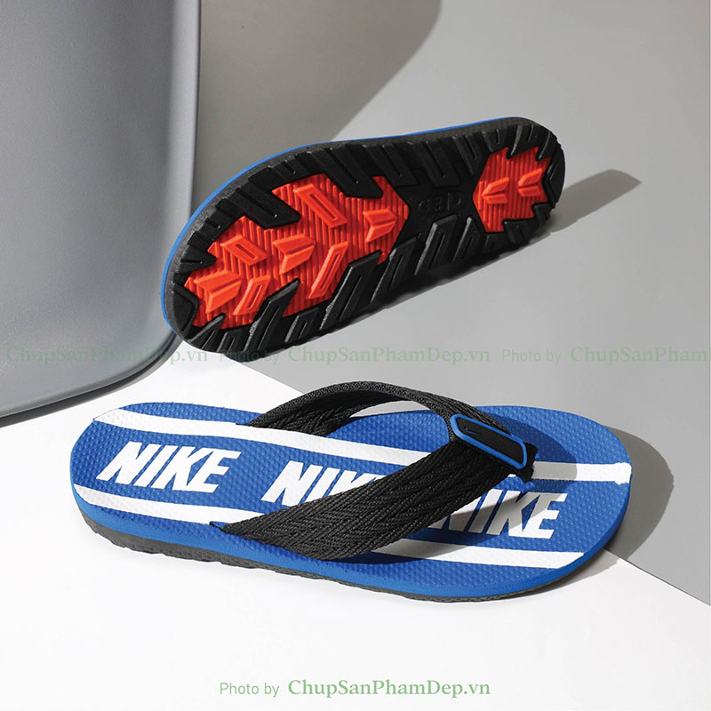 Dép Xỏ Ngón Nike Phối Viền Sọc Năng Động