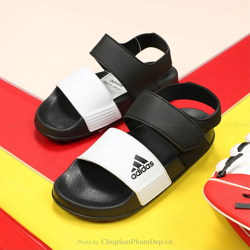 Giày Quai Hậu Adidas Adilette Nhẹ Êm