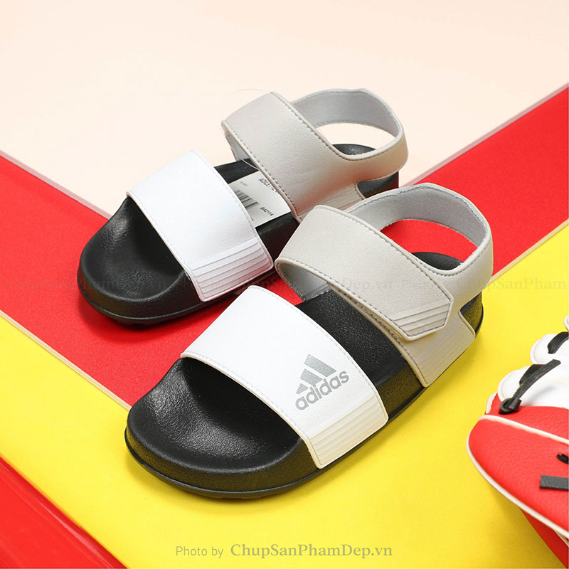 Giày Quai Hậu Adidas Adilette Nhẹ Êm