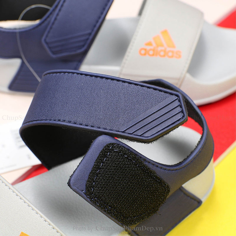 Giày Quai Hậu Adidas Adilette Nhẹ Êm