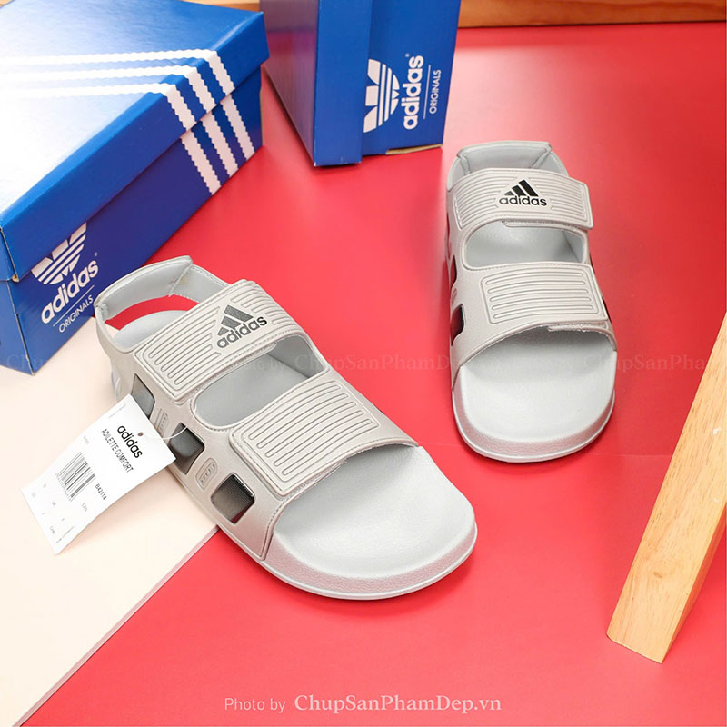 Giày Quai Hậu Adidas Phối Sọc Màu Tinh Tế