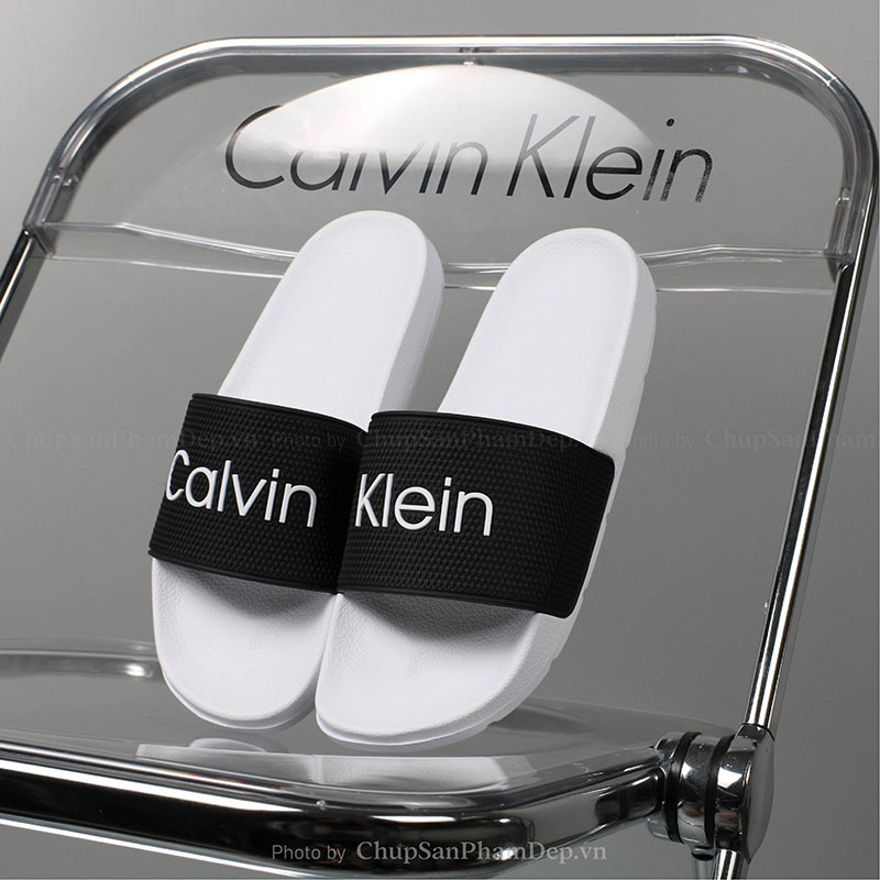 Dép Bản Quai Úp IPI Chữ Calvin Klein Sắc Nét