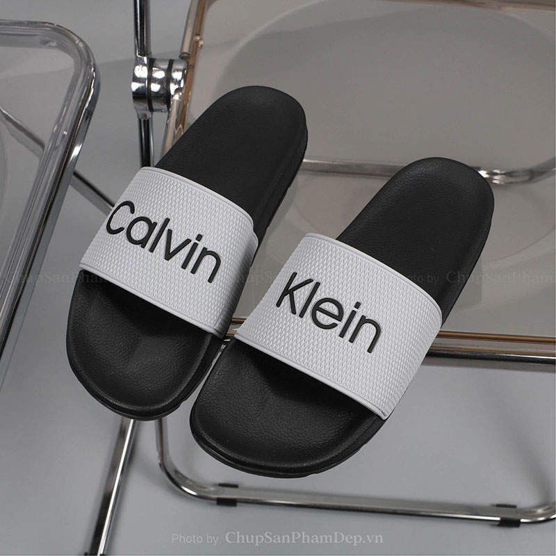 Dép Bản Quai Úp IPI Chữ Calvin Klein Sắc Nét