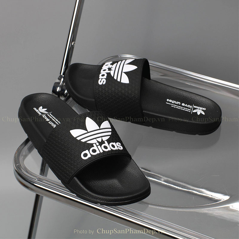 Dép Bản Quai Úp IPI Logo Adidas Trẻ Trung