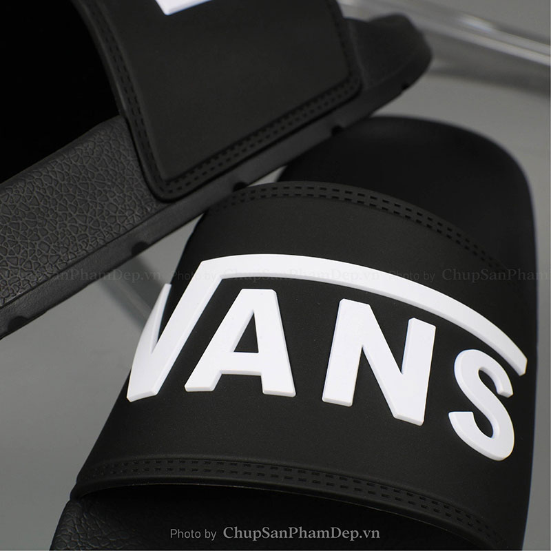 Dép Bản Quai Úp IPI Logo Vans Bắt Mắt