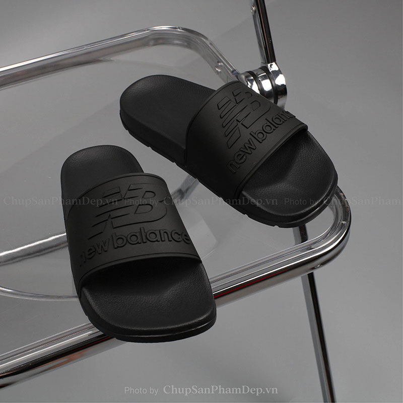 Dép Bản Quai Úp IPI New Balance Slides Cá Tính