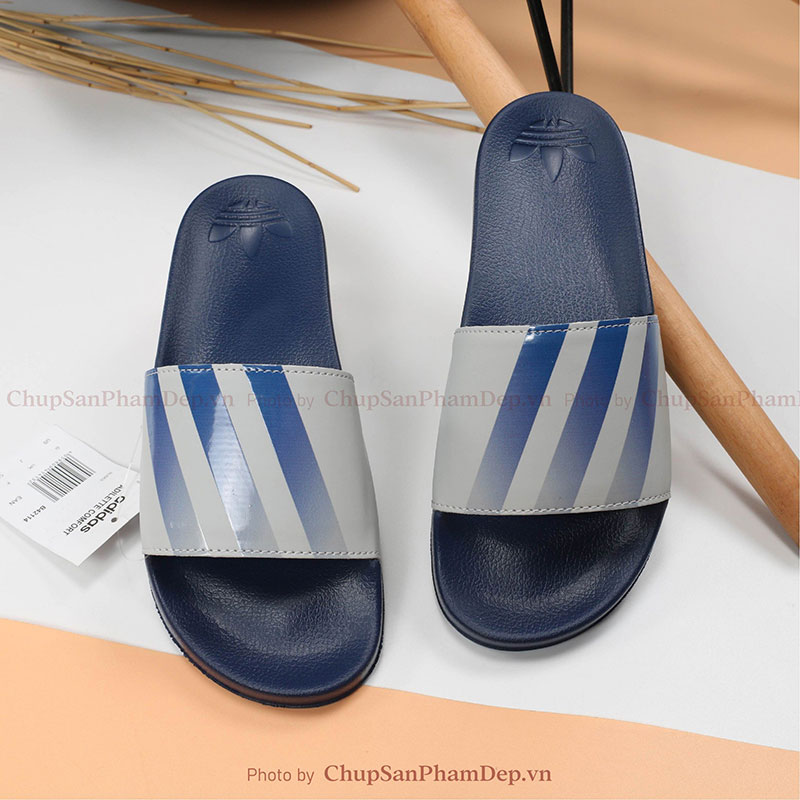 Dép Quai Ngang 3 Sọc Adidas Charm Màu Độc Đáo