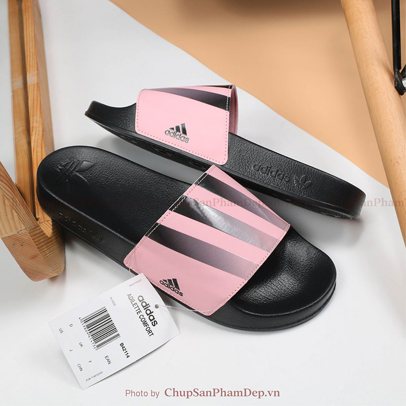 Dép Quai Ngang 3 Sọc Adidas Charm Màu Độc Đáo