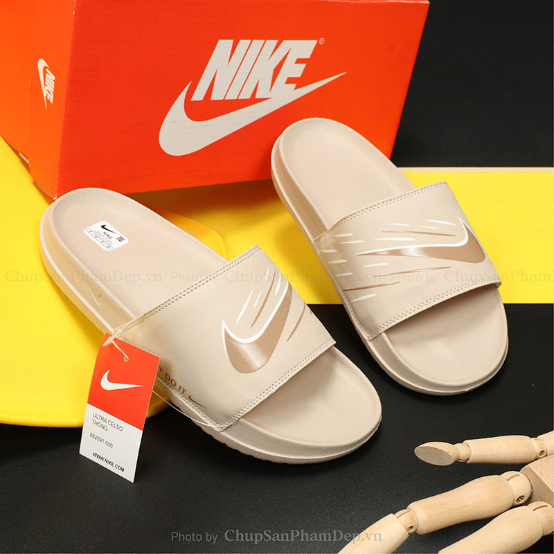 Dép Quai Ngang Nike Họa Tiết Cá Tính