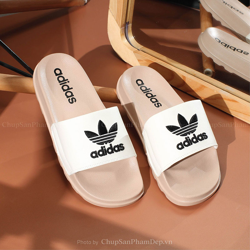 Dép Quai Úp Logo Adidas Thêu Sắc Nét