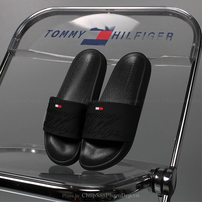 Dép Quai Úp PVC Logo Tommy Uốn Lượn Ấn Tượng