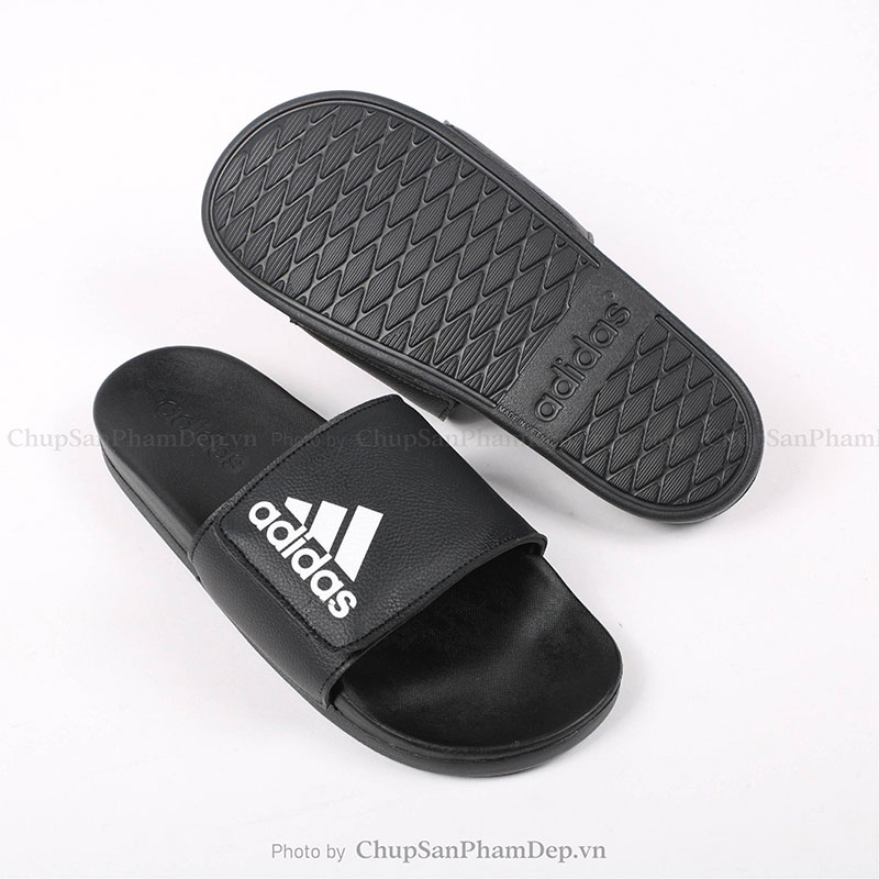 Dép Plus Quai Xé Chữ Adidas Trên Quai Đơn Giản