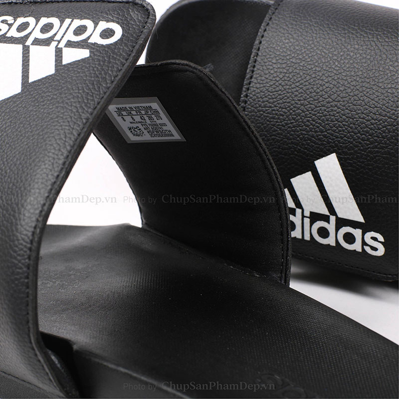 Dép Plus Quai Xé Chữ Adidas Trên Quai Đơn Giản